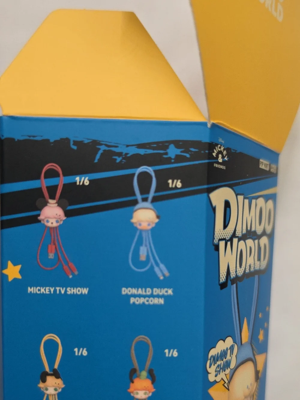 NWT Dimoo World Pop Mart X Disney 2 In 1 Cell Charger Cable Donald Duck Popcorn